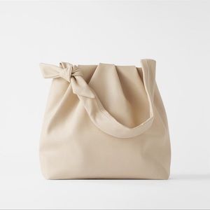 Zara Soft Shopper EUC